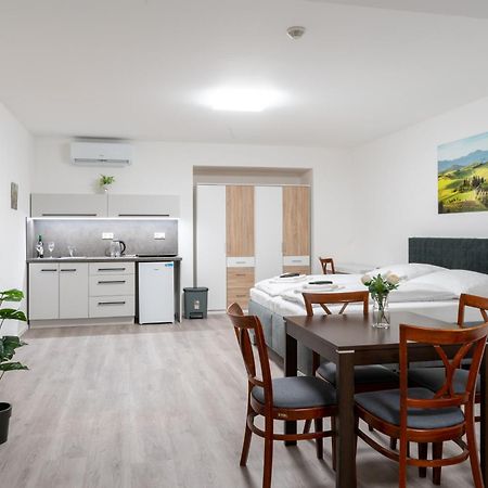 Apartmany Laguna Koprivnice Exterior photo