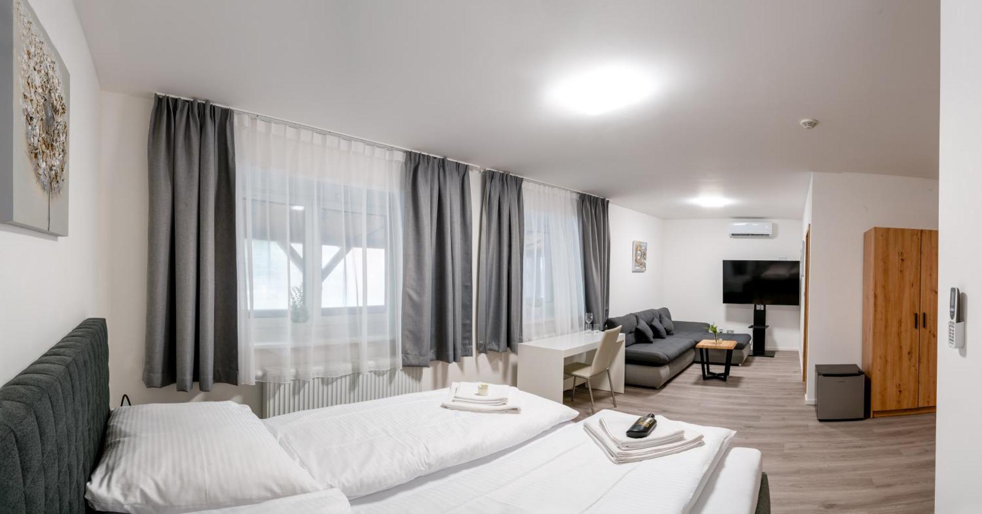 Apartmany Laguna Koprivnice Exterior photo